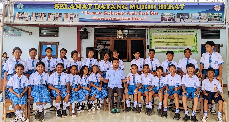 Foto Bersama Wali Kelas